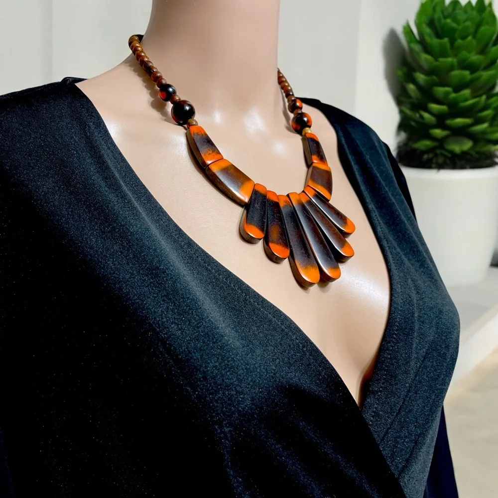 🧡 NEW ZAD Boho Orange & Brown Bib Necklace 🧡 - Picture 5 of 16